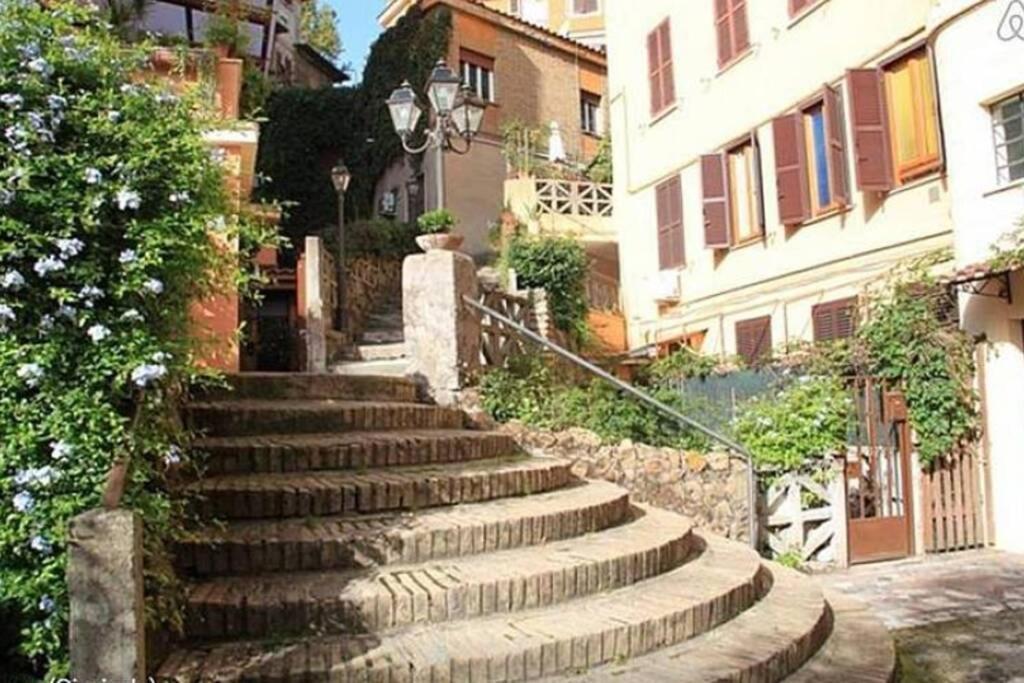 Elegante Open Space Con Vasca Idromassaggio A Trastevere Εξωτερικό φωτογραφία