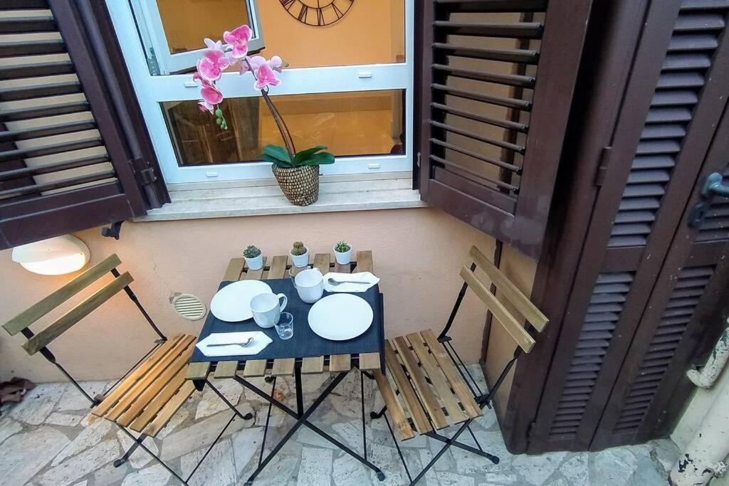 Elegante Open Space Con Vasca Idromassaggio A Trastevere Εξωτερικό φωτογραφία